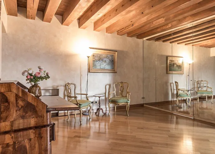 Apartament Fenice Double Canal View By Lionhost