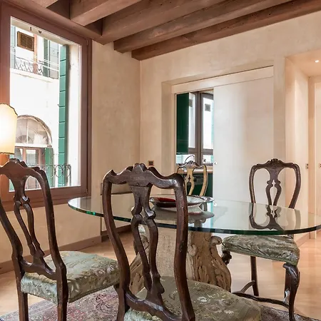La Fenice Double Canal View Апартаменты *